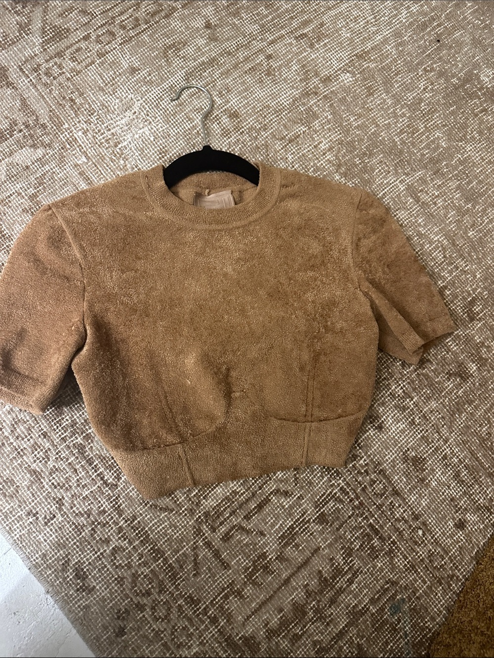 Fendi Plush Crewneck Short-Sleeve Sweater in Camel